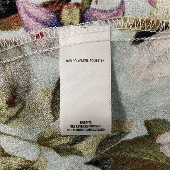 DN Design Floral Handkerchief Hem Dress - Picture 7 of 10